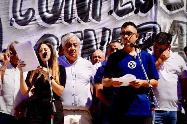 Noticias DEFENDER EL TRABAJO TAMBIÉN ES DEFENDER LA CONSTITUCIÓN La Fraternidad - DEFENDER EL TRABAJO TAMBIÉN ES DEFENDER LA CONSTITUCIÓN